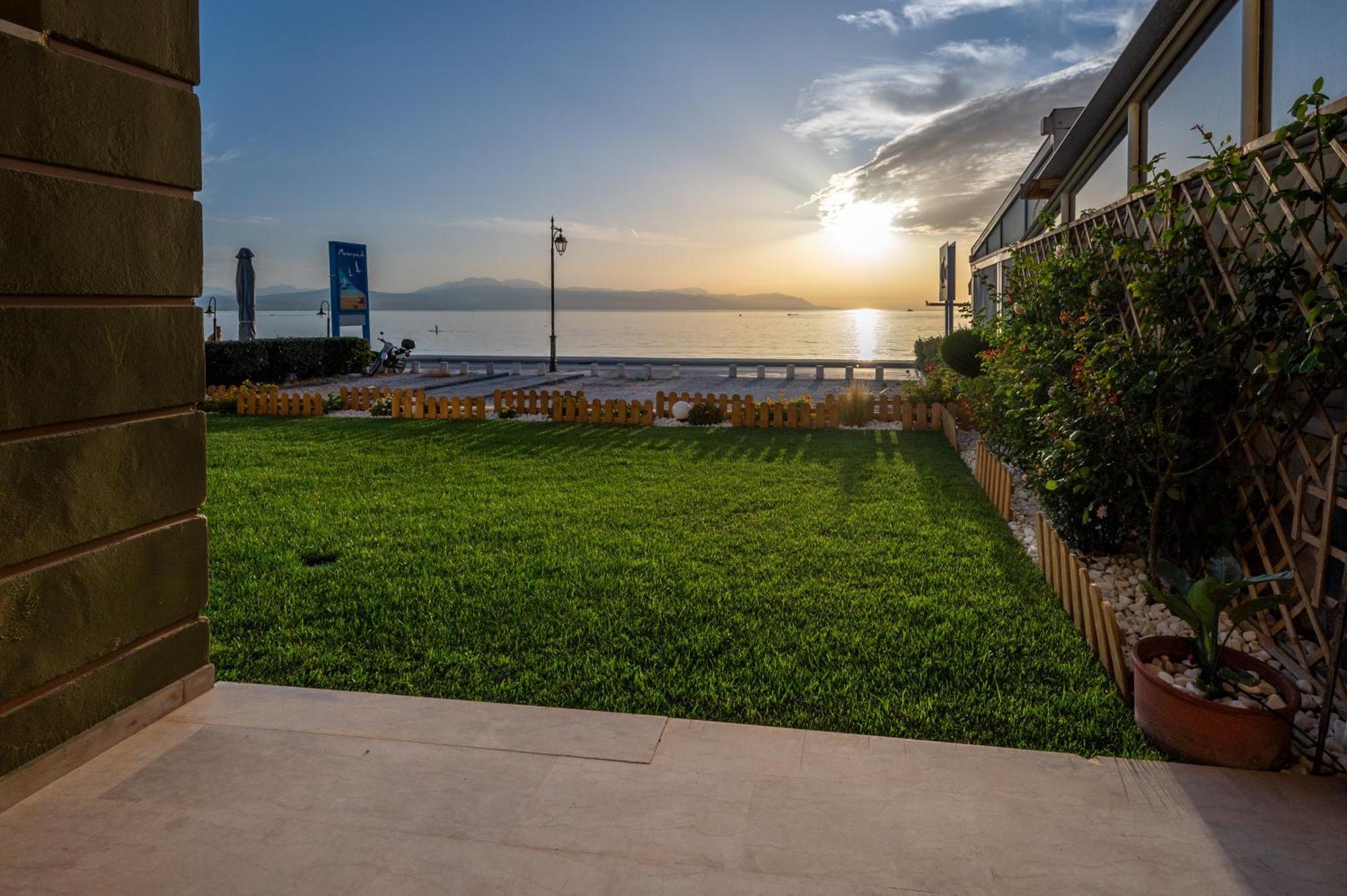 דירות Loutraki Sea Sunset מראה חיצוני תמונה